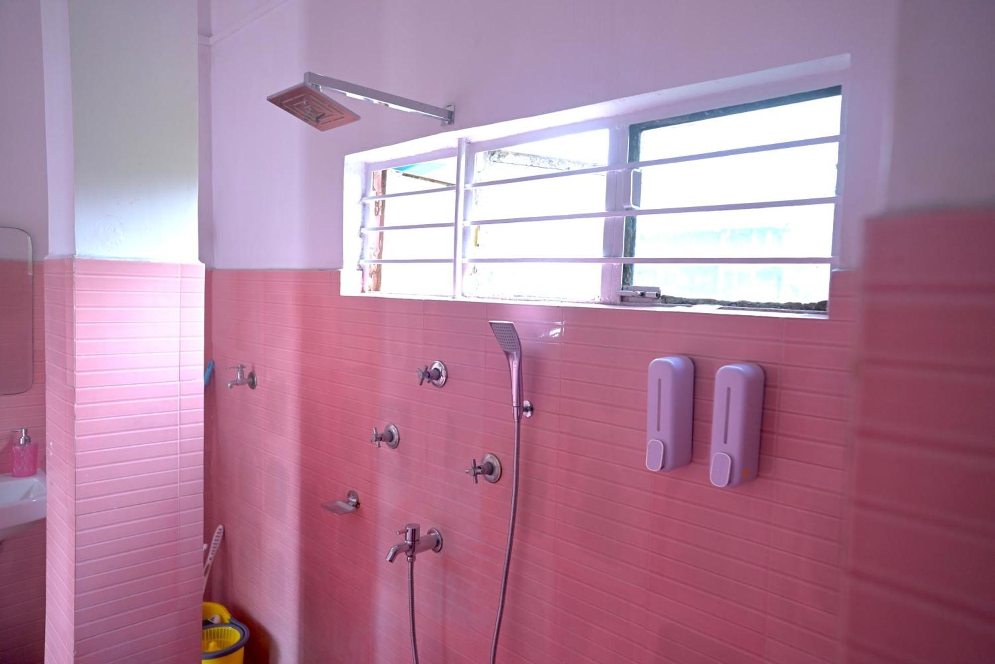 Homestay Parag Abode - A Luxury Sivasagar