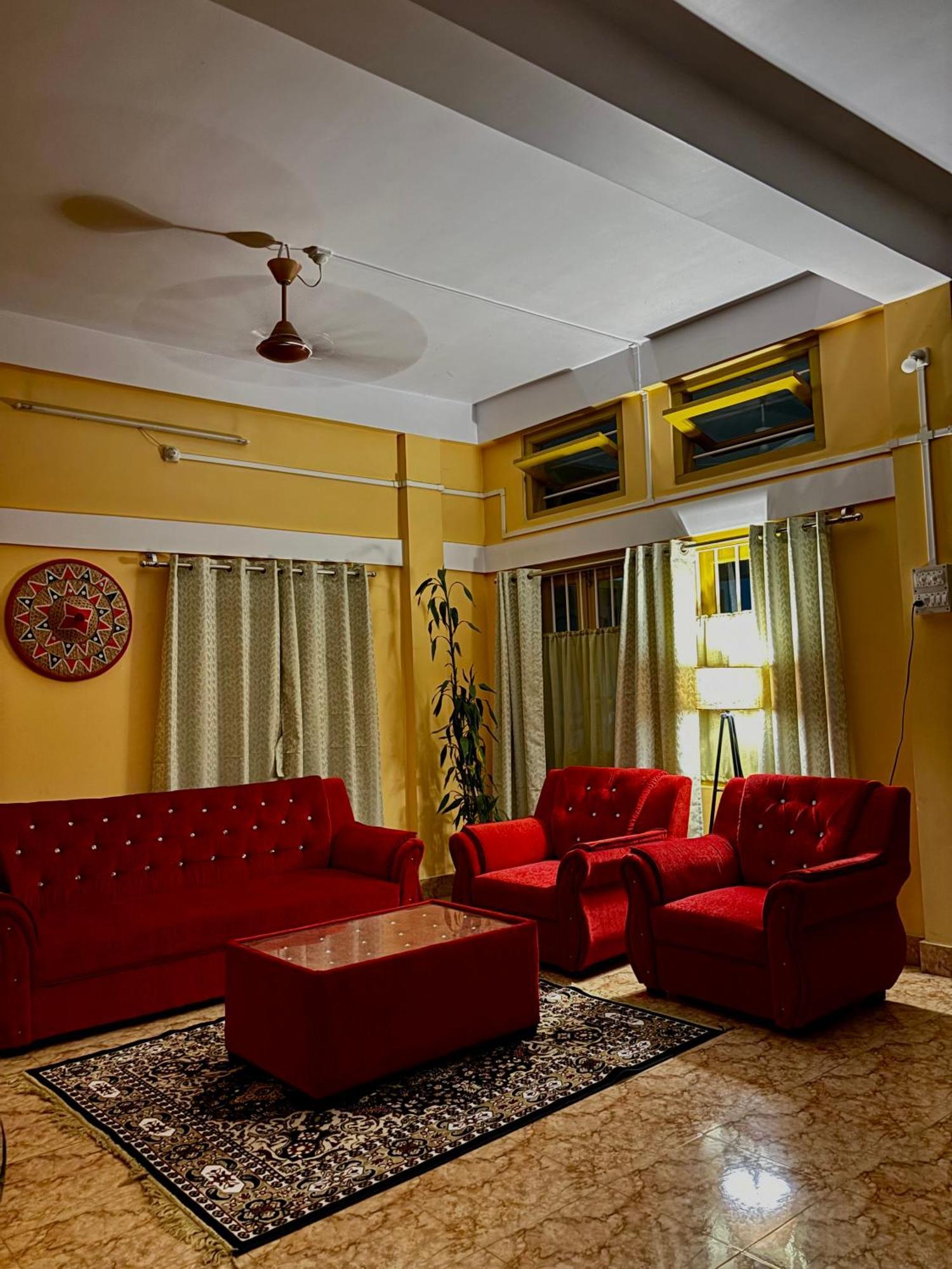 Homestay Parag Abode - A Luxury Sivasagar